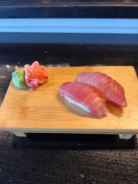 Maguro Nigiri