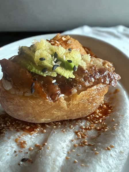 B3 - Eel Avocado Inari