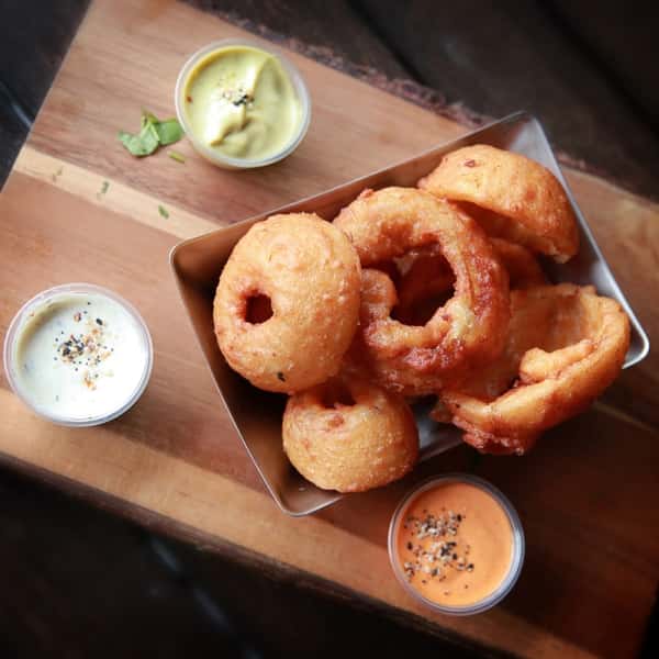 Beer Battered Maui Onion Rings