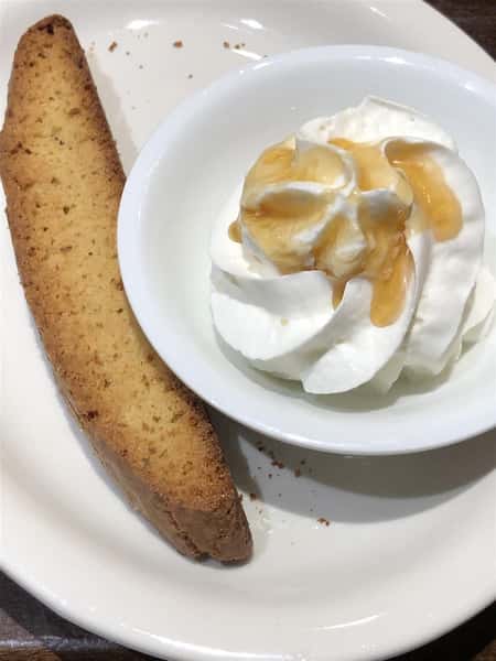 Biscotti with whipped cream and honey