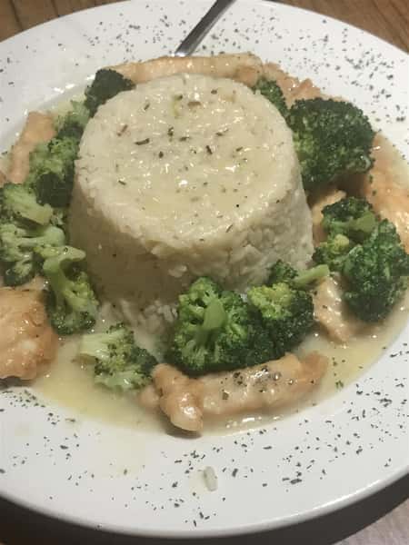 chicken and broccoli and rice