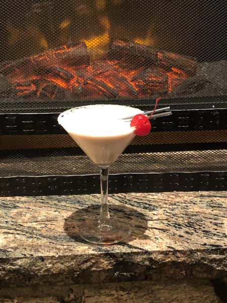 raspberry chambord dream cocktail