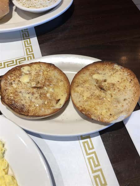 toasted bagel on a plate