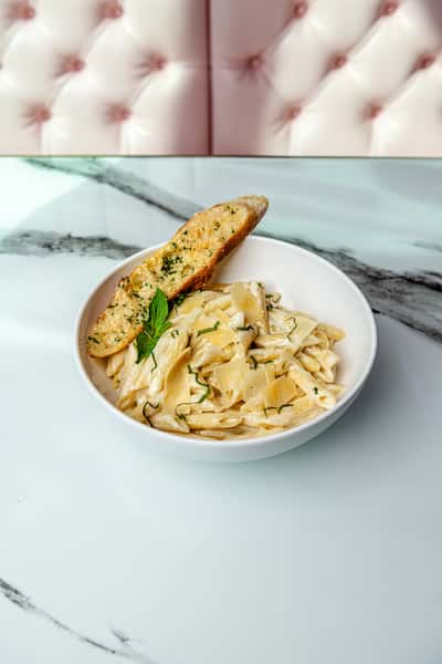 Penne Alfredo