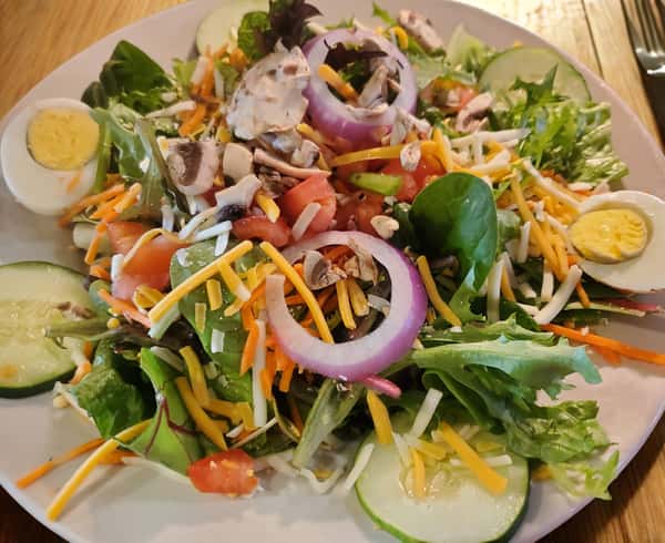 Mom's Garden Salad
