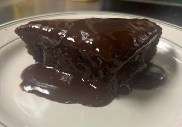 Chocolate Ganache Cake