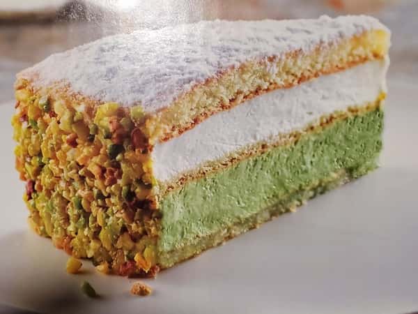 Ricotta & Pistachio Cake