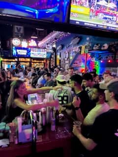 bar