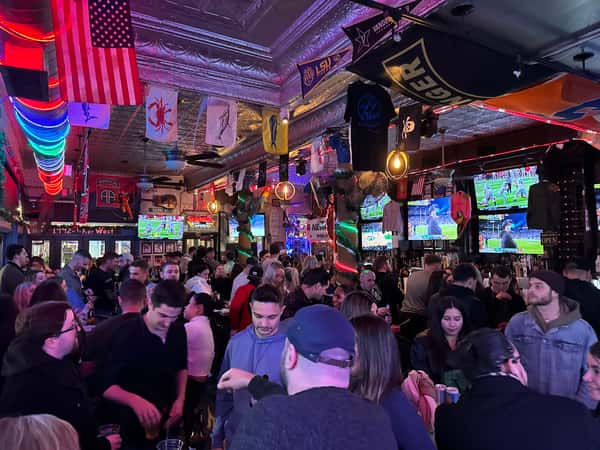 Busy Bar