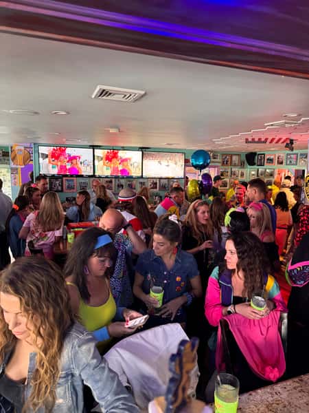 Daytime busy bar