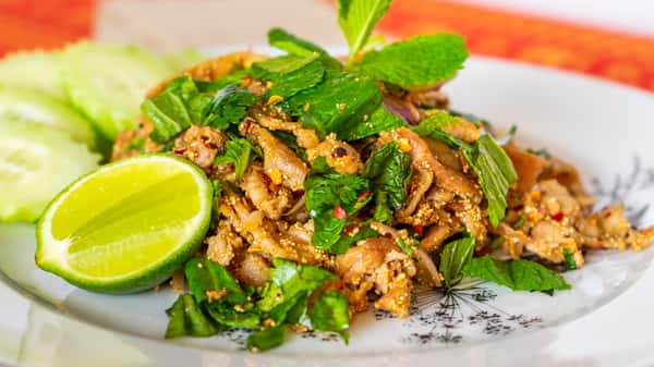 Namtok Salad