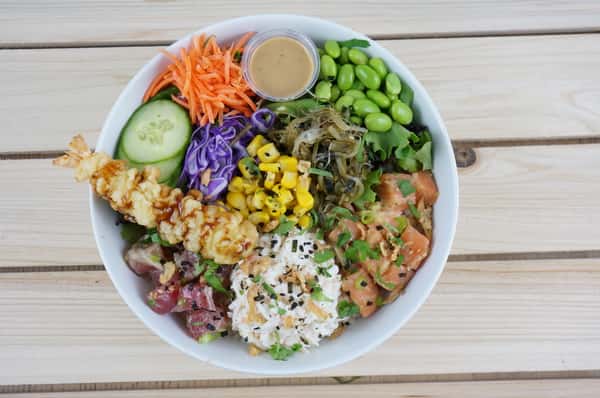 Create Your Own Poke Bowl (3 Scoops)