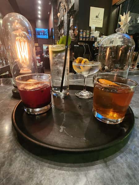 Craving Craft Cocktails