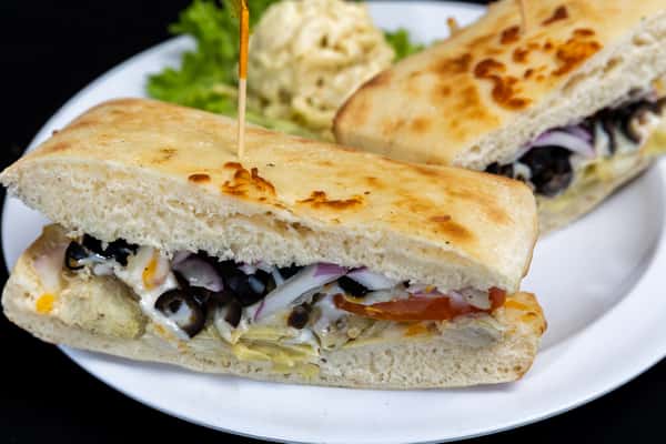 chicken pesto sandwich 