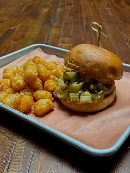 Giardiniera Gouda Burger