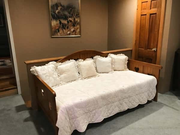 Day bed