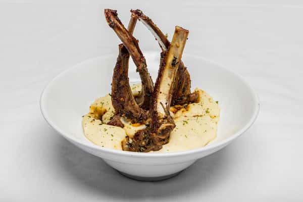 Grilled Lamb Chops w/Galic Mashed Potatoes