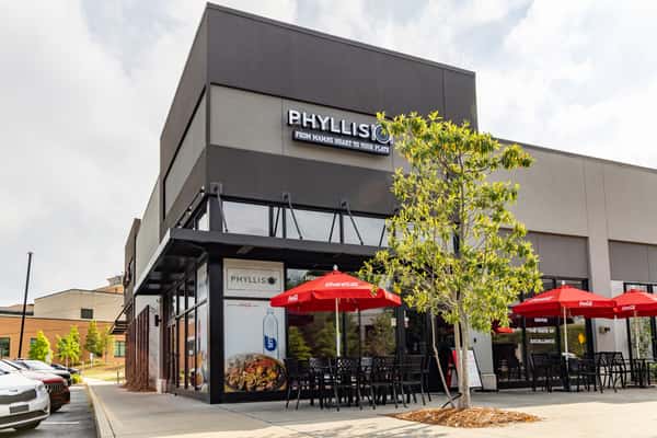 image of phyllis brunch resto