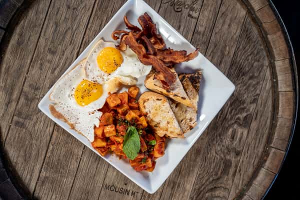HOUSE BREAKFAST