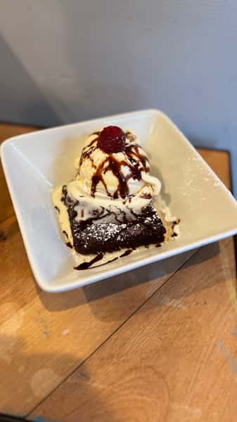 Brownie Sundae