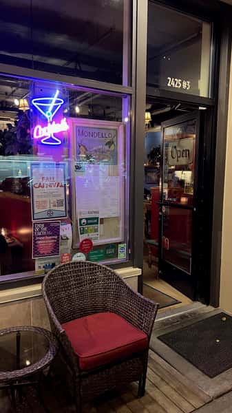 Now serving Cocktails !