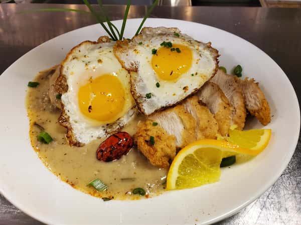 sunny side up eggs with breaded chicken