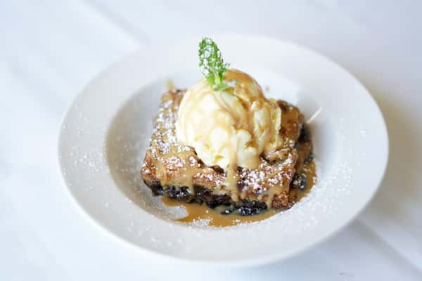 Chocolate Chip Cookie Cobbler