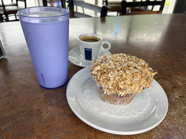 Coconut Muffin with Fruit Flavor