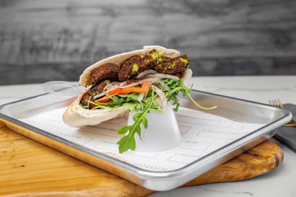 Falafel Pita & Fries