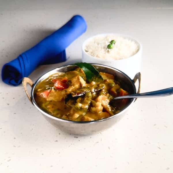 L- VEG MANGO CURRY