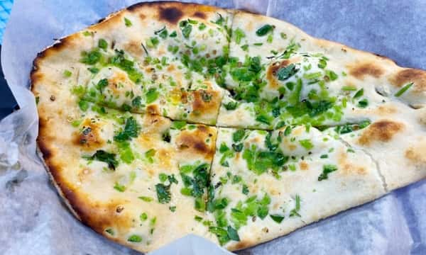 CHILI & CILANTRO NAAN