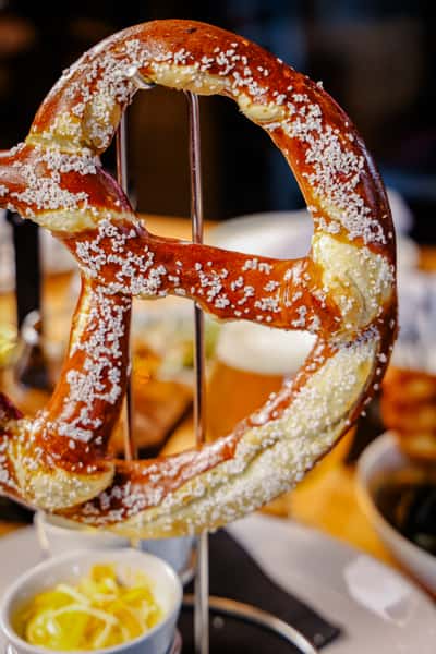 Jumbo Pretzel