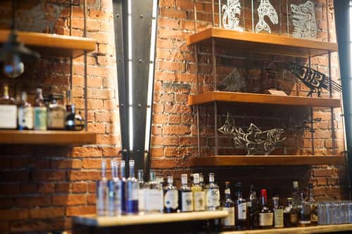 bar