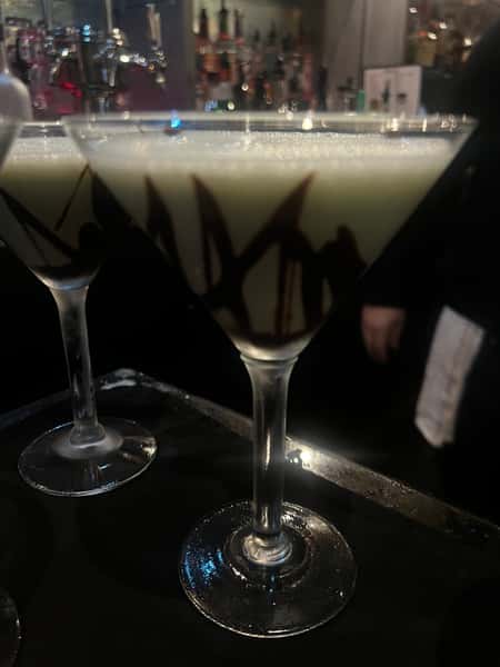 THE LUCKY SHAMROCK