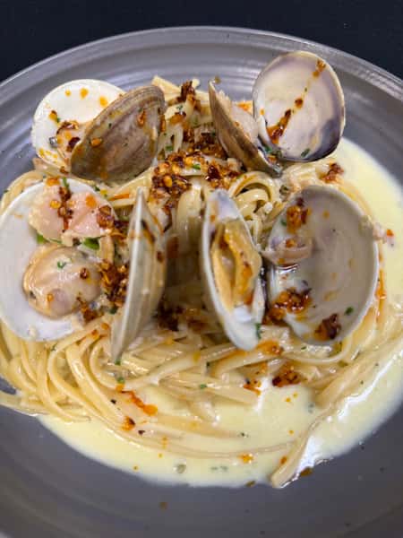 Savory Clam Sauce "Calabrian Style"