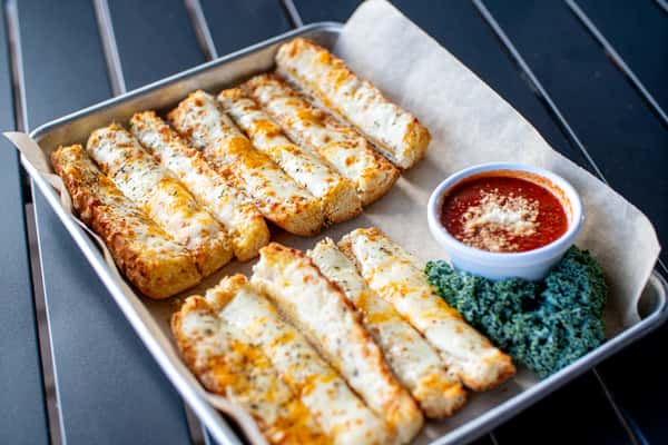 Roasted Garlic Cheese Bread