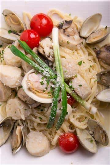 pasta with clams and clam sauce