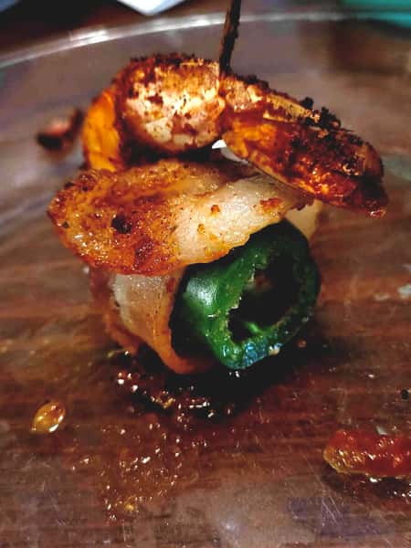 Close up of jalapeno poppers