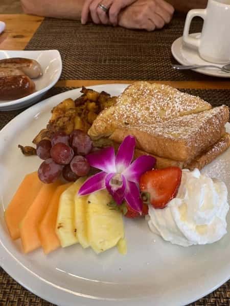 french toast and fruit platter