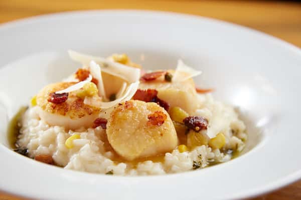 SEARED SEA SCALLOPS*
