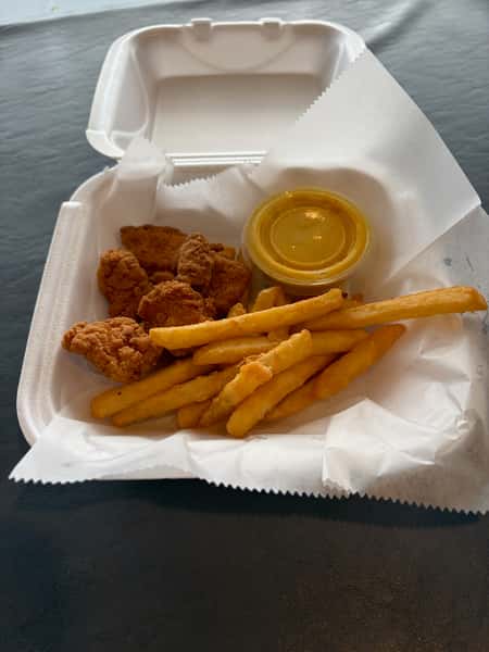 Popcorn Chicken Bites & Fries-Kids