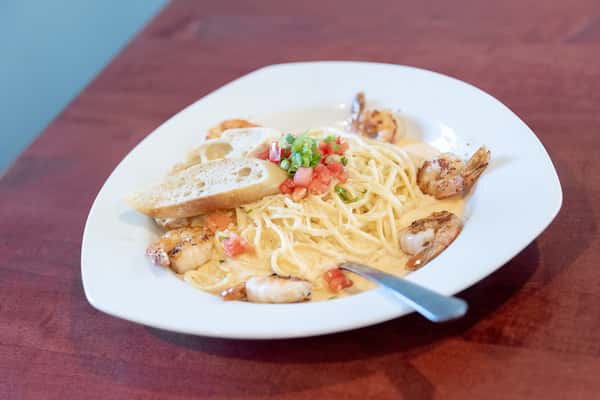 LANDRING SHRIMP PASTA
