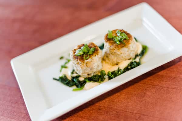 CRAB CAKES