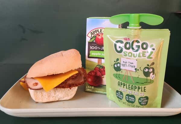 Kid's Cajun Turkey & Cheddar Slider