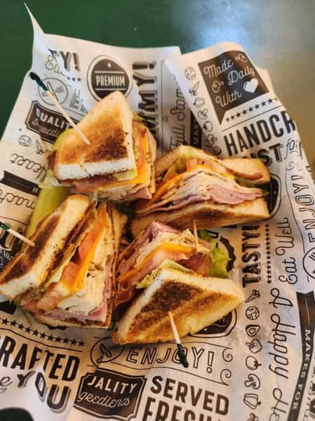 Chicken Club Meal