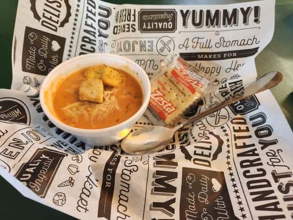 1 Quart Tomato Bisque