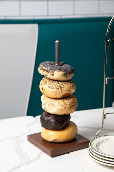 Dozen NYC's Famous ESS-a Bagels (DZ)