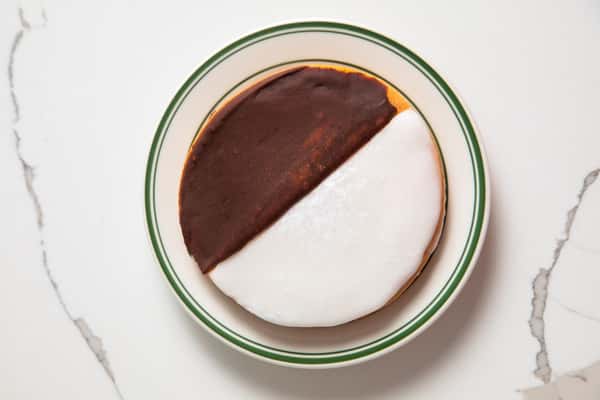 Black & White Cookie (Dozen)