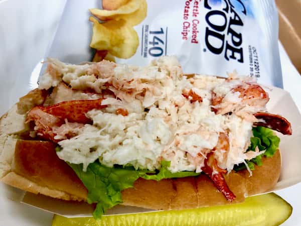 Sam's Original Crabster Roll