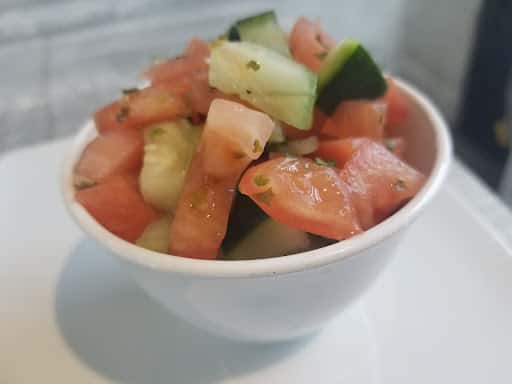 CUCUMBER & TOMATO SALAD (1/4 LB)